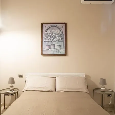 Apartament Delle Magnolie Quite Place Next To The Sea *